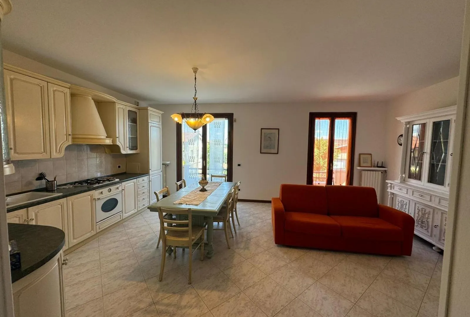 Candy Apartment Pozzolengo Italy