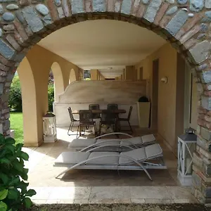 Golf Apartment
