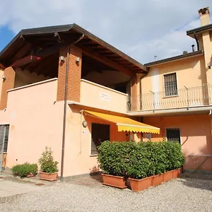 Rondinelli By Interhome Apartment