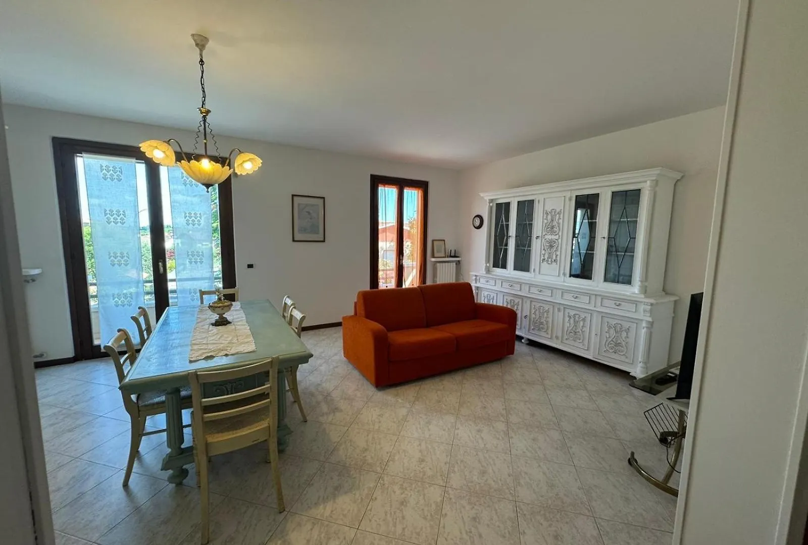 Candy Apartment Pozzolengo 0*,  Italia